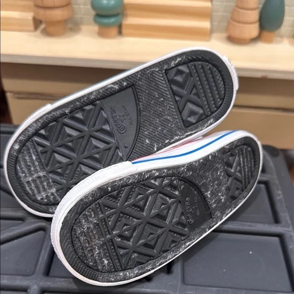 Hello Kitty Toddlers Converse High-Top Sneakers - White - Picture 9 of 9